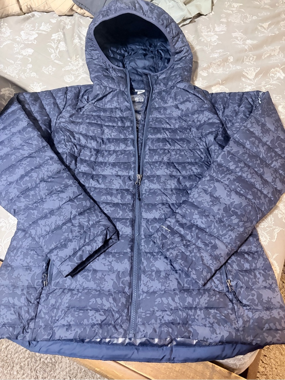 Columbia Women's Navy Quilted Hooded Ski Jacket